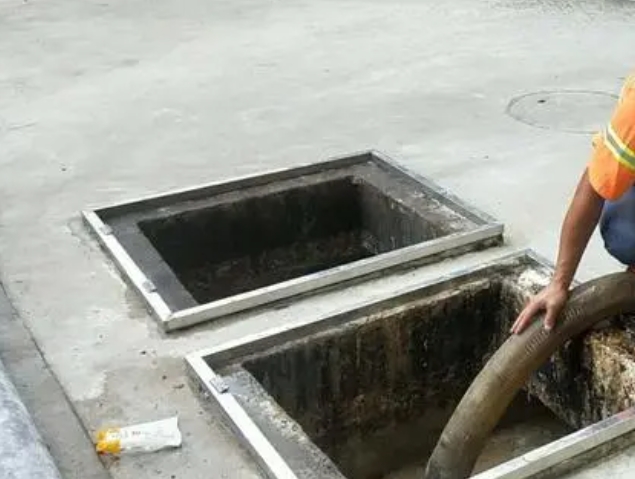 黑山化粪池清理